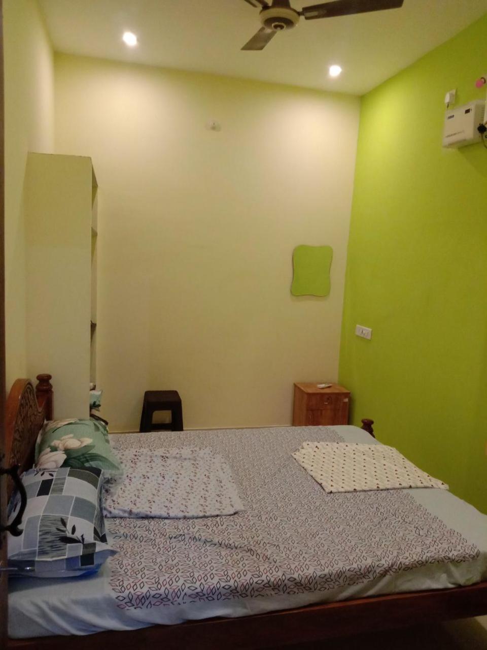 Thendral Hostel Monthly Rental بونديتْشيري المظهر الخارجي الصورة